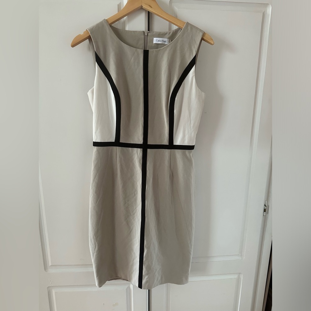 Beautiful Calvin Klein Block Color Sheath Dress, 6